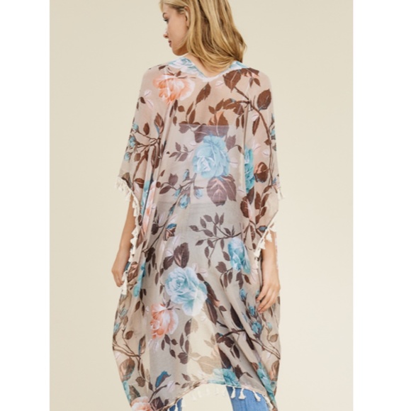 Blue and Tan Sleeveless Oversized Tunic - Picture 7 of 7